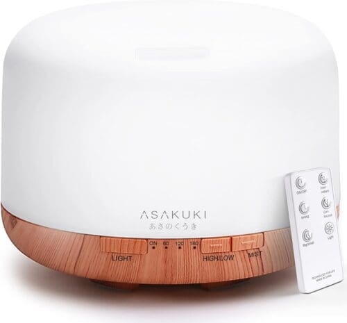 ASAKUKI 500ml essential oil diffuser with remote control, ultrasonic humidifier, timer, and auto-off switch in brown.